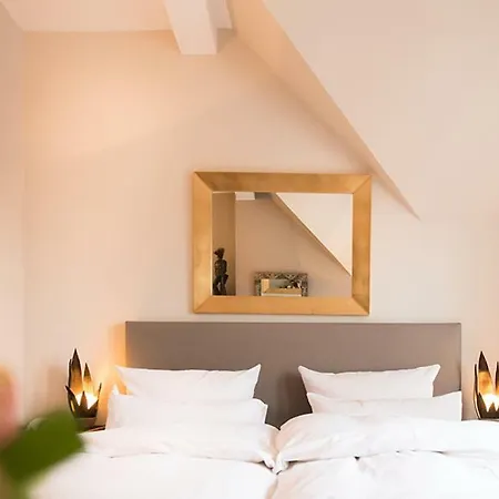 Ritzi Hotel 2*