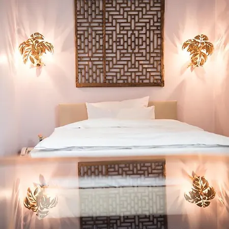 Ritzi Hotel 2*